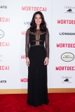 Olivia_Munn_Mortdecai_Prem_01212015___102_